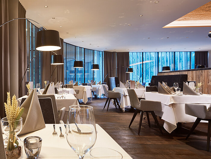 Gemütliches Restaurant im Gourmet- Wellnesshotel Lürzerhotel