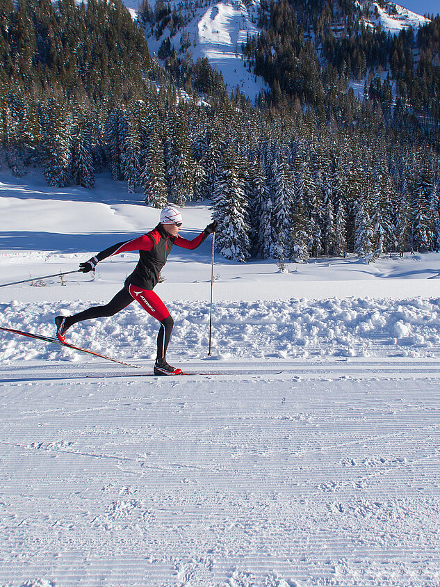 A cross-country skier at the Lürzerhof cross-country skiing hotel in Austria