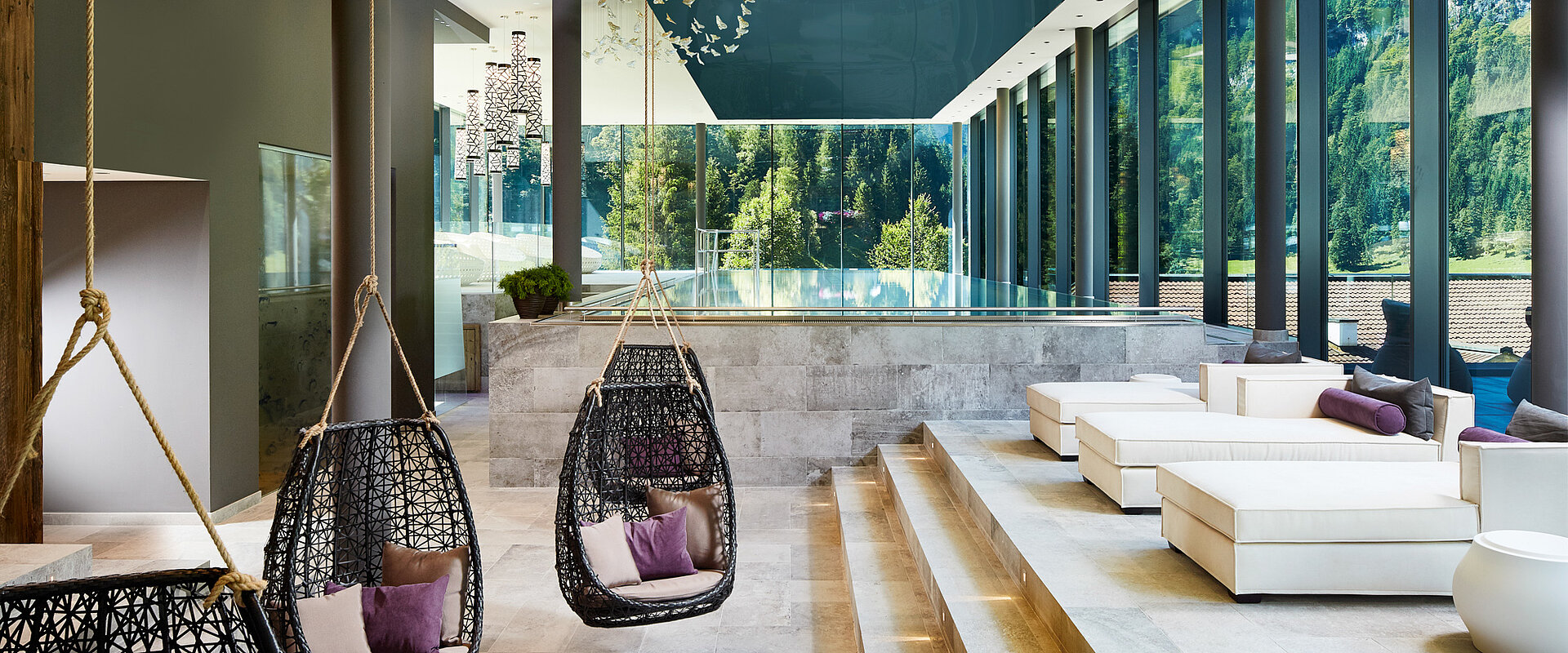 Indoorpool im Wellnesshotel Lürzerhof in Salzburg