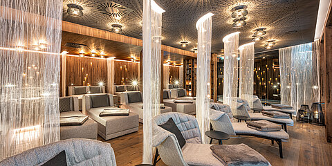 Ein gemütlicher Ruheraum im Wellnesshotel Lürzerhof in Salzburg