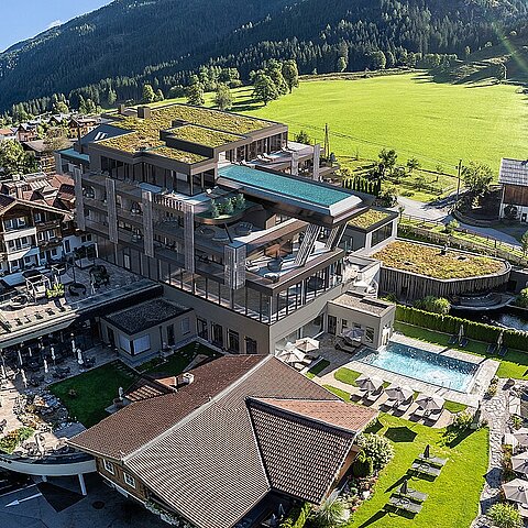 Wir verabschieden uns in eine kurze Pause, ab 24. Juli 2026 definieren wir Wohlbefinden neu. Von Herzen möchten wir uns bei euch, bedanken Für eure Treue und die vielen besonderen Momente, die ihr...