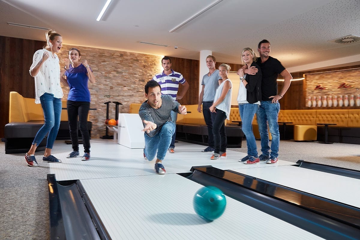 Bowling - Freizeitmöglichkeit im Lürzerhof, Tagungshotel in Österreich