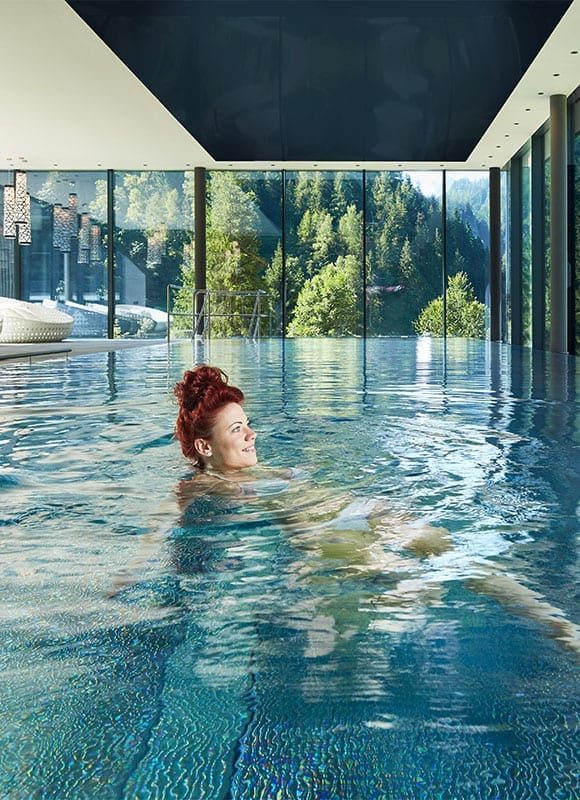 Infinity Pool - Wellness hotel in Salzburg