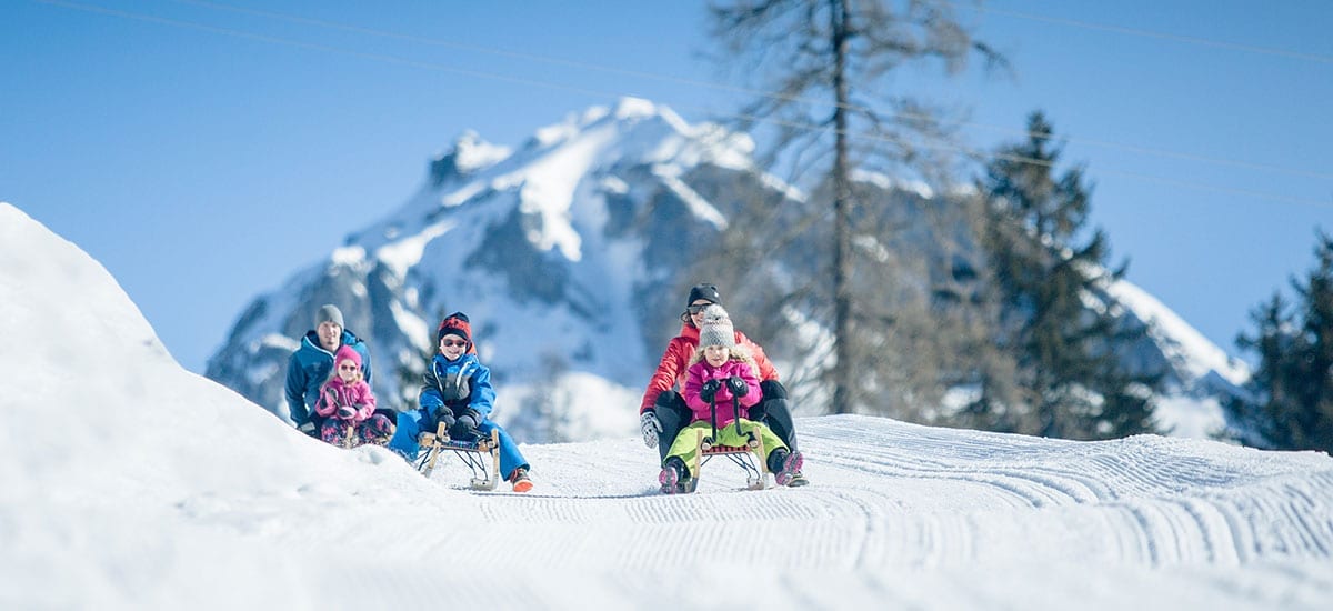 Rodeln - Familien-Winterurlaub